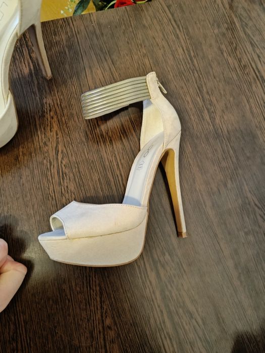 Sandale piele Aldo
