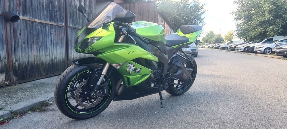 Kawasaki ZX-6R NINJA