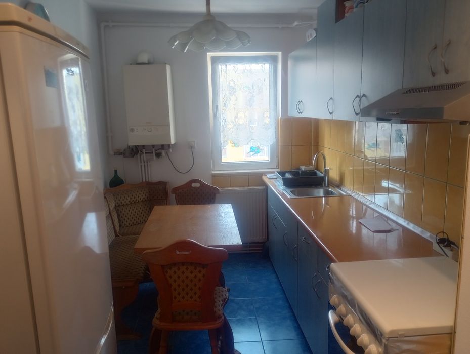Aprt două camere