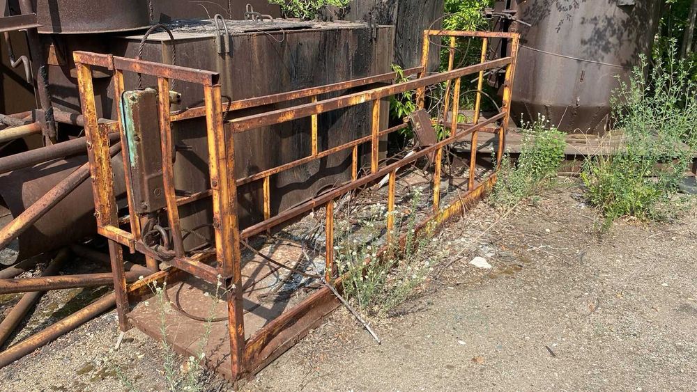 Люлька фасадная, подъемник