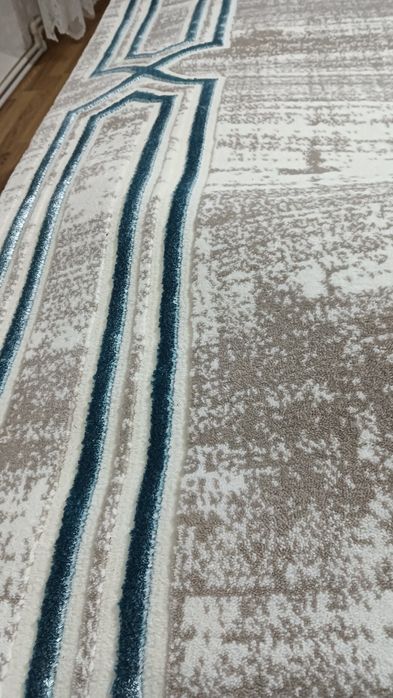 De vânzare covor nou