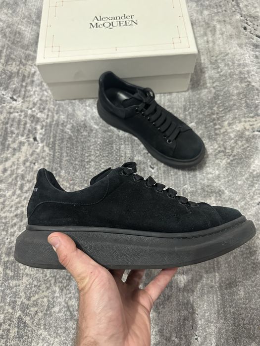 Alexander mcqueen marimea 42