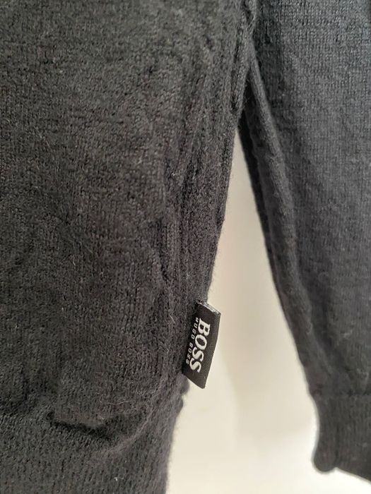 Pulover original Hugo Boss