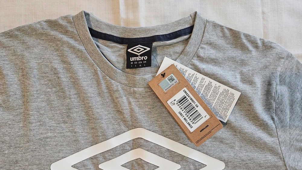 Tricou Umbro de barbati