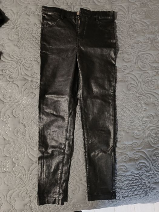 Pantaloni negri fete 134 cm