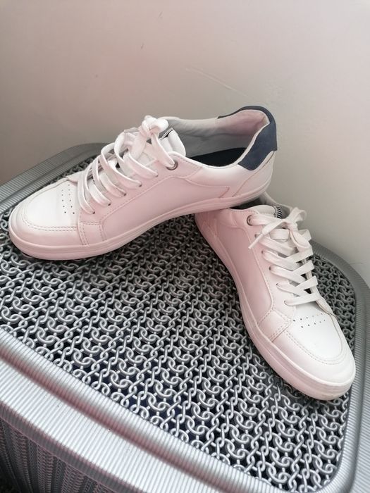 Adidași damă mărime 39