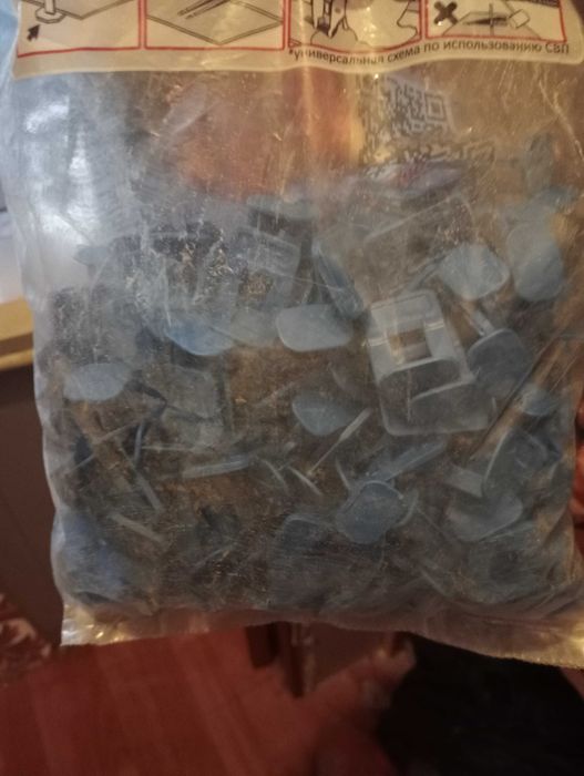 Продаю свп и клини по кафелю