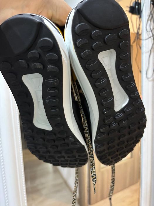 Steve Madden doar probați