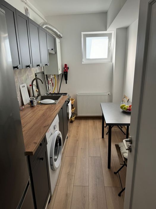 Inchiriez garsoniera in Tunari