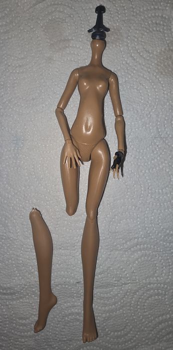 Продам тело монстер хай