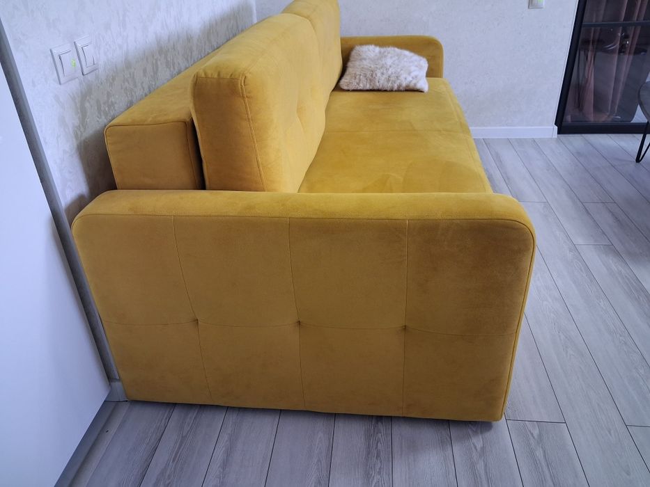 Продам диван aakona