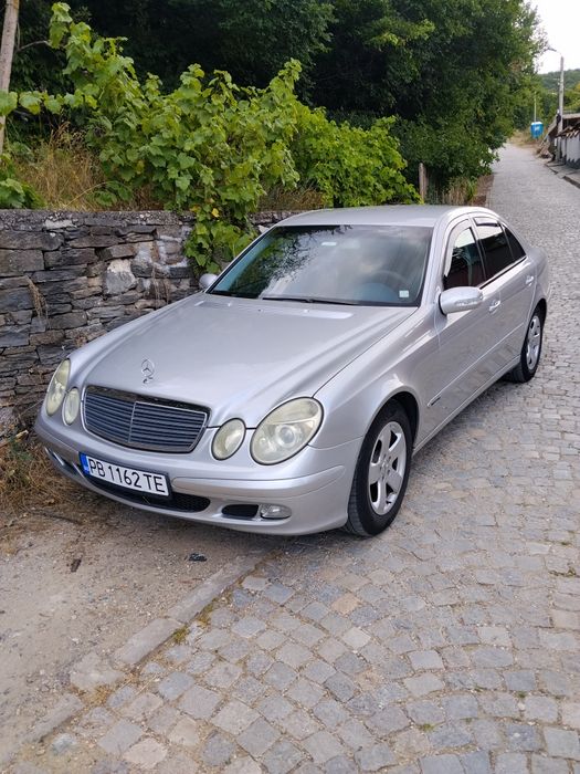 Мерцедес Е220 Автоматик 3149 евро