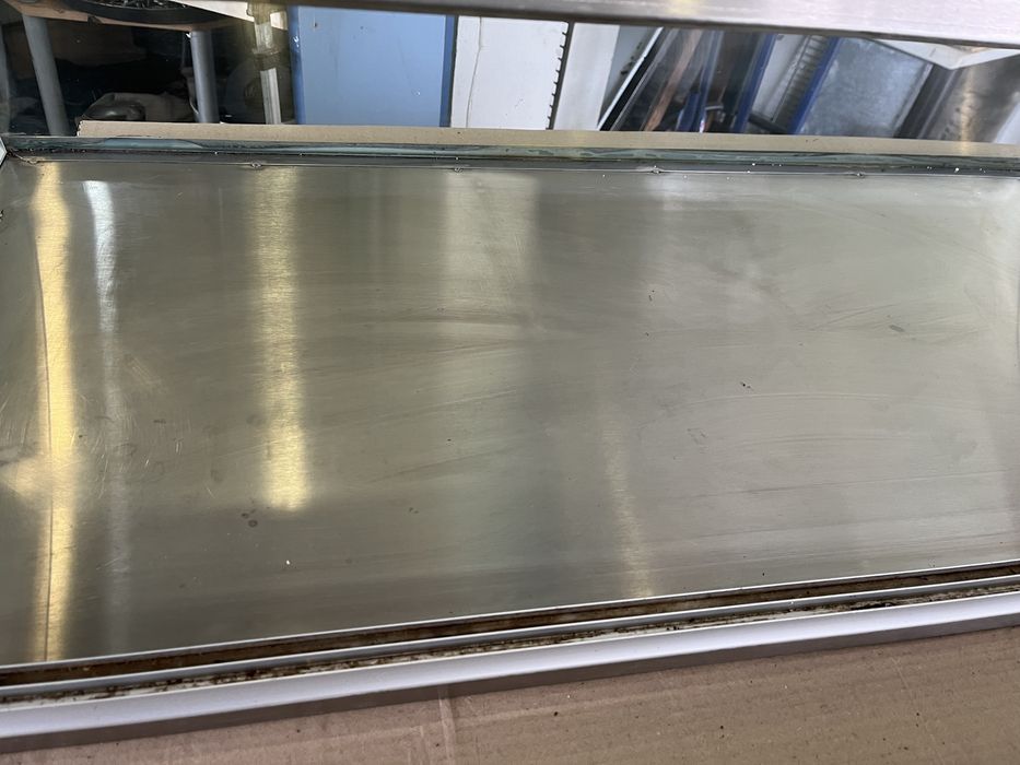 Витрина неутрална