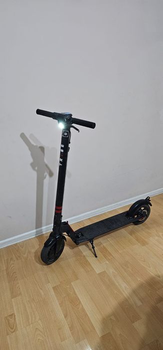 Электросамокат от TRIBE