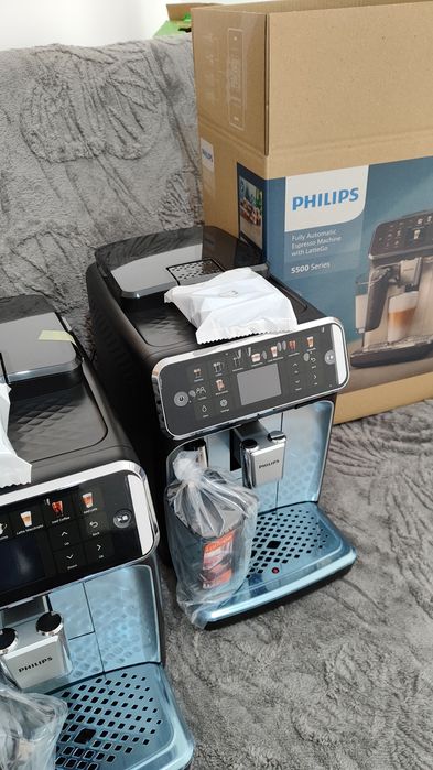 Espressor automat Philips seria 5500 20 preparate