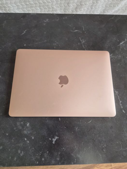 MacBook Air Retina 13” 2019 Rose Gold – i5, 8GB RAM, 256GB SSD