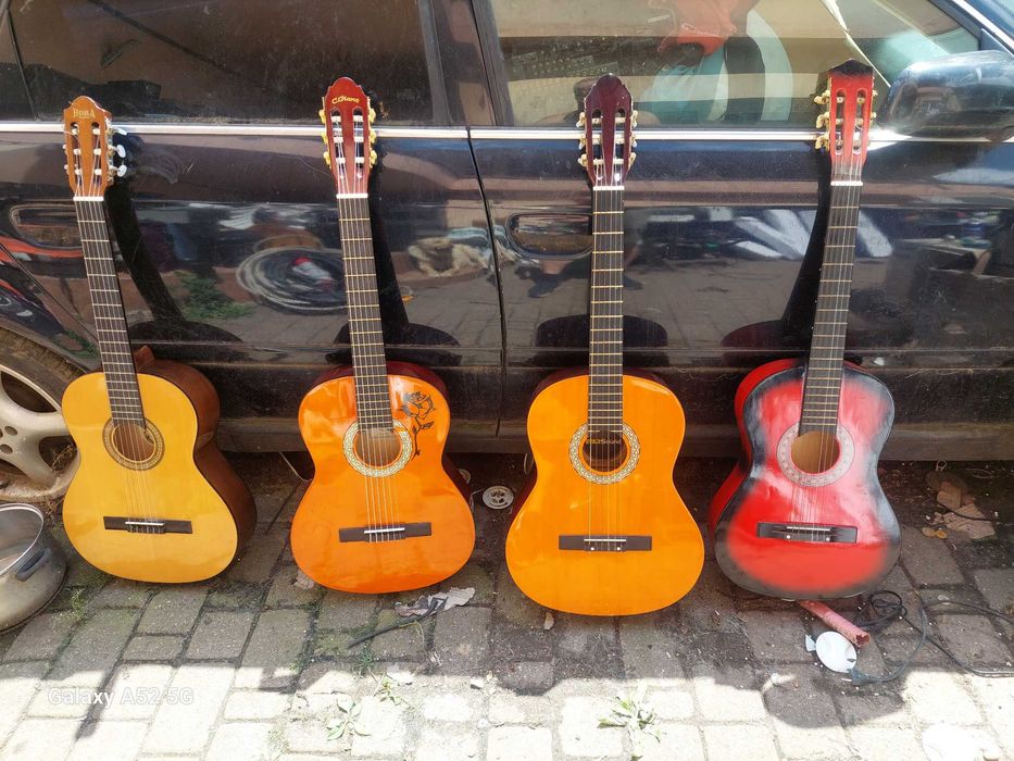 chitara acustica clasica electrica bass tobe roland vox combo 100w