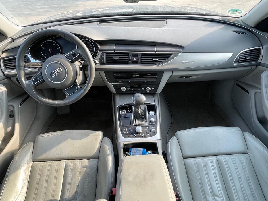 Dezmembrez Audi A6 C7 4G 3.0 tdi 245cp CDU/CDUC