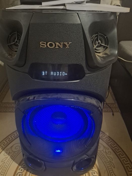 Чисто нова  SONY  350€