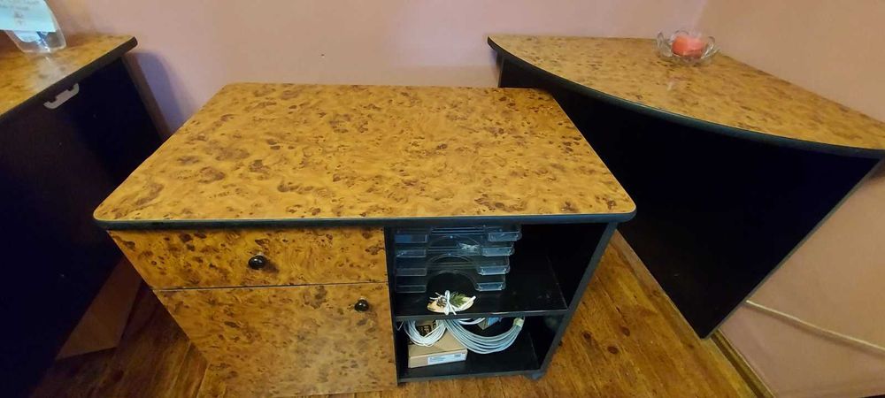 офис бюра и шкафчета