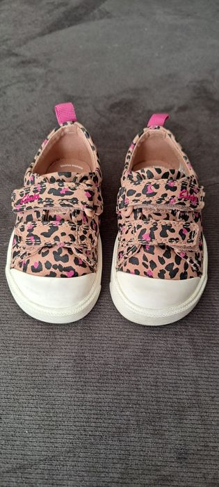 Детски кецове Clarks