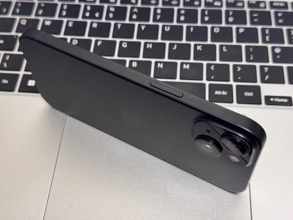 iPhone 15, Black, 128Gb |Acceptam Schimburi| Cod - G694