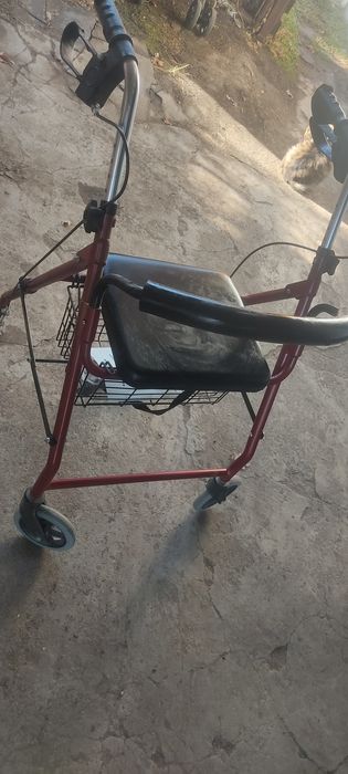 Ходунки для взрослых