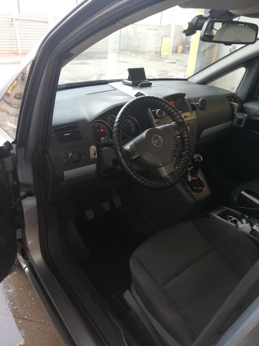 Opel Zafira B 1.9 cdti