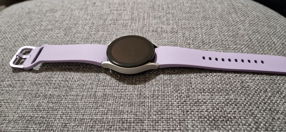 Samsung S22 8gb 256gb.със Часовник WATCH 5 Samsung