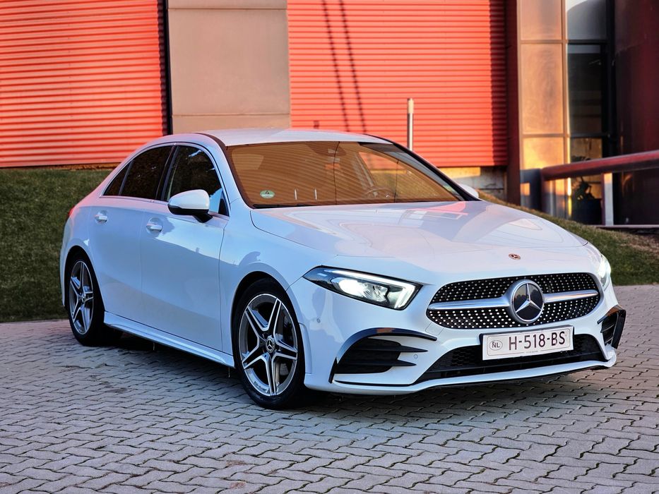 Mercedes-Benz A180 AMG  2021  1.3 Benzină  136 CP/Full/Rate / Variante