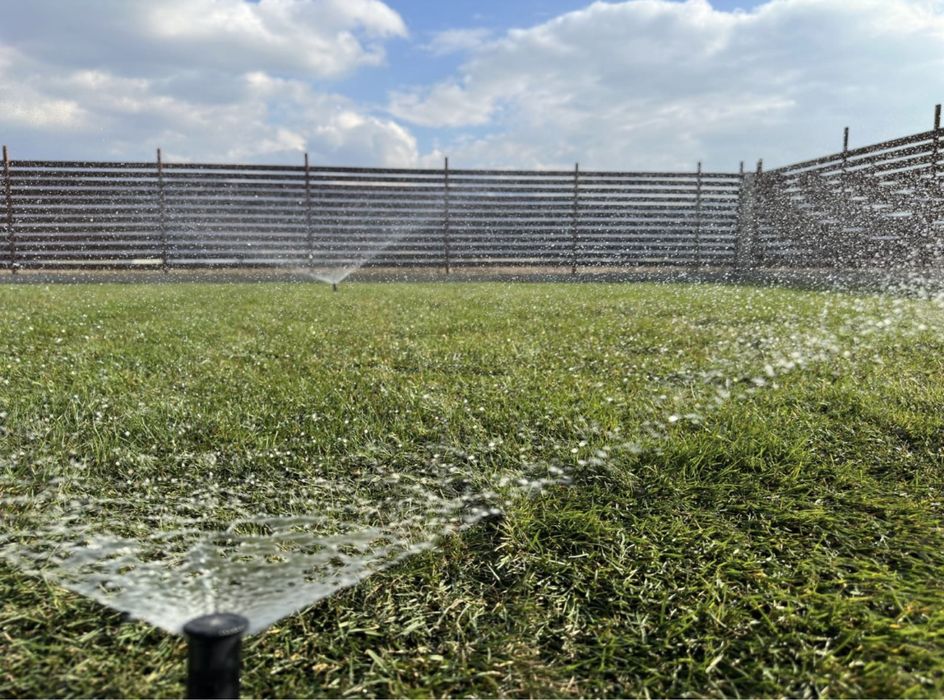 Gazon rulou cu sistem de irigatii