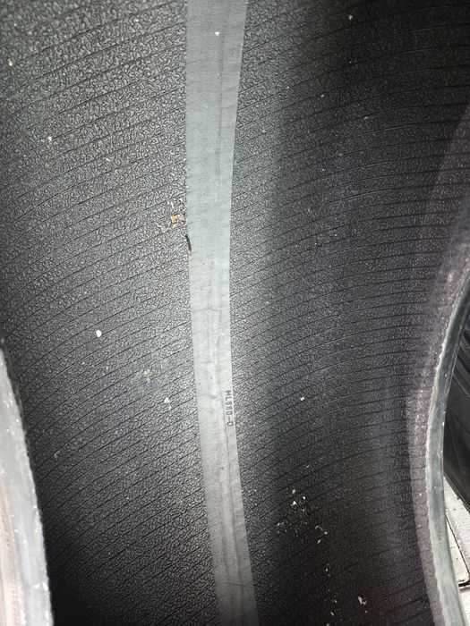 Продам резину  б/у