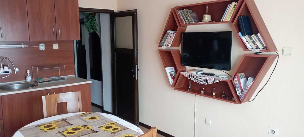 Продава се Двустаен апартамент в Плевен, Широк център - 52 кв.м за 1635 €/кв.м - Снимка #13