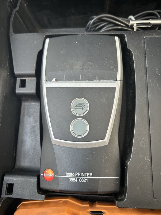 Testo 300 Longlife tester pentru gaze