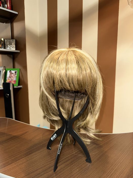 peruca helher din par natural