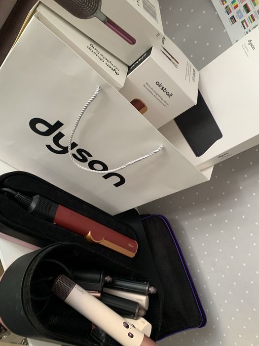 Dyson Airwrap Complete почти новая