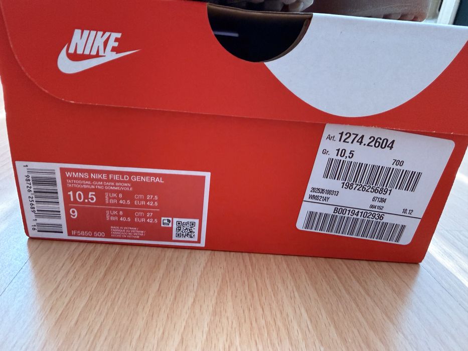 WMNS NIKE FIELD GENERAL - маратонки