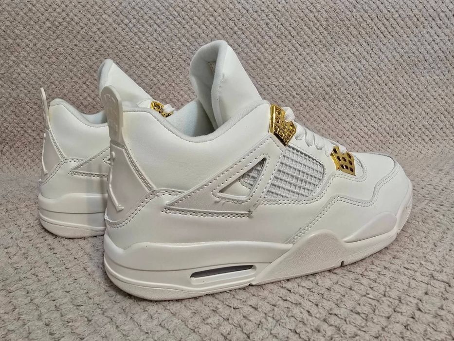 Jordan 4 nr 41 preț 300 lei