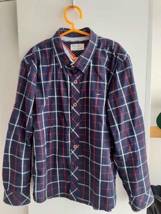 Рубашка на мальчика 6-8 лет,произ.Турция, отл.качества,ц.500 тг,торг