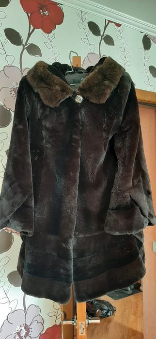 Продам шубу норка бобер