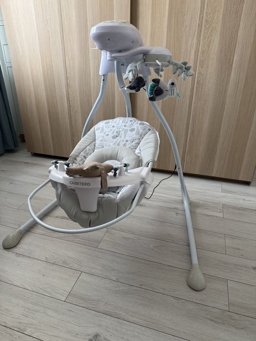 Balansoar, Leagan electric Caretero Raffi bebe, bebelusigri, rotire 90°, 5 viteze, set cu carusel si jucarii