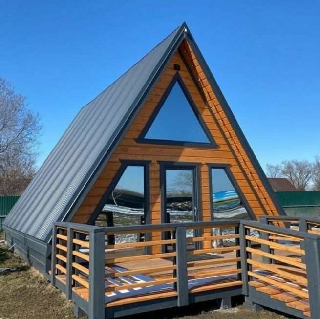 Vând cabane de lemn