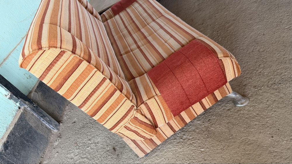 Продается диван б/у