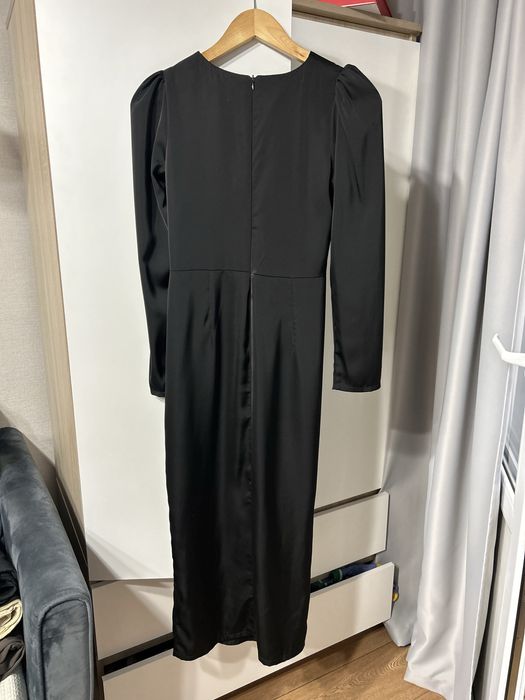 Платье вечернее M