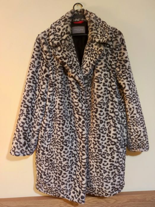 Ново палто Cristian Berg, леопардов принт