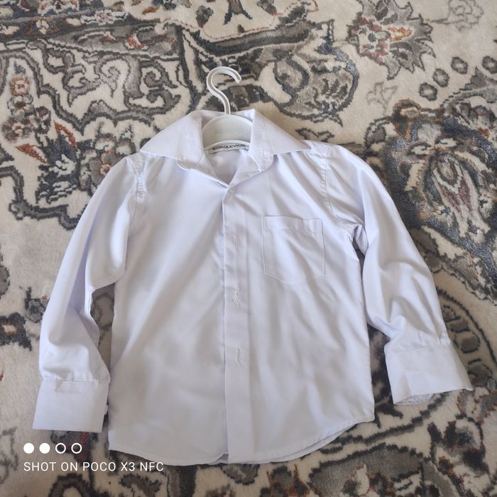 Рубашка, брюки, толстовка