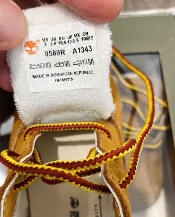 Căciulița mărimea 18.5 - Set Timberland ghete/caciulita