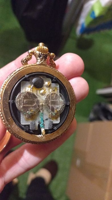 Часовници за 15 евро обща цена