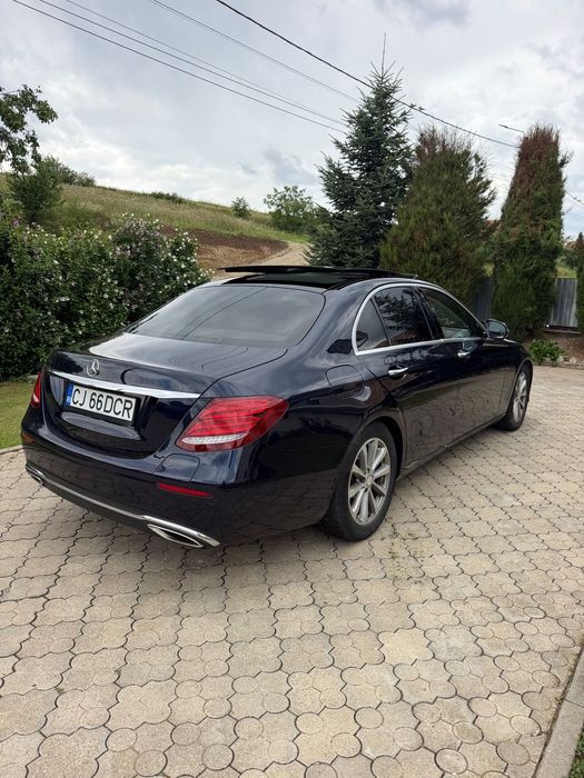 Mercedes-Benz E Mercedes-Benz  W213  E 350 e Airmatic Burmester Panoramic Camere 360 A