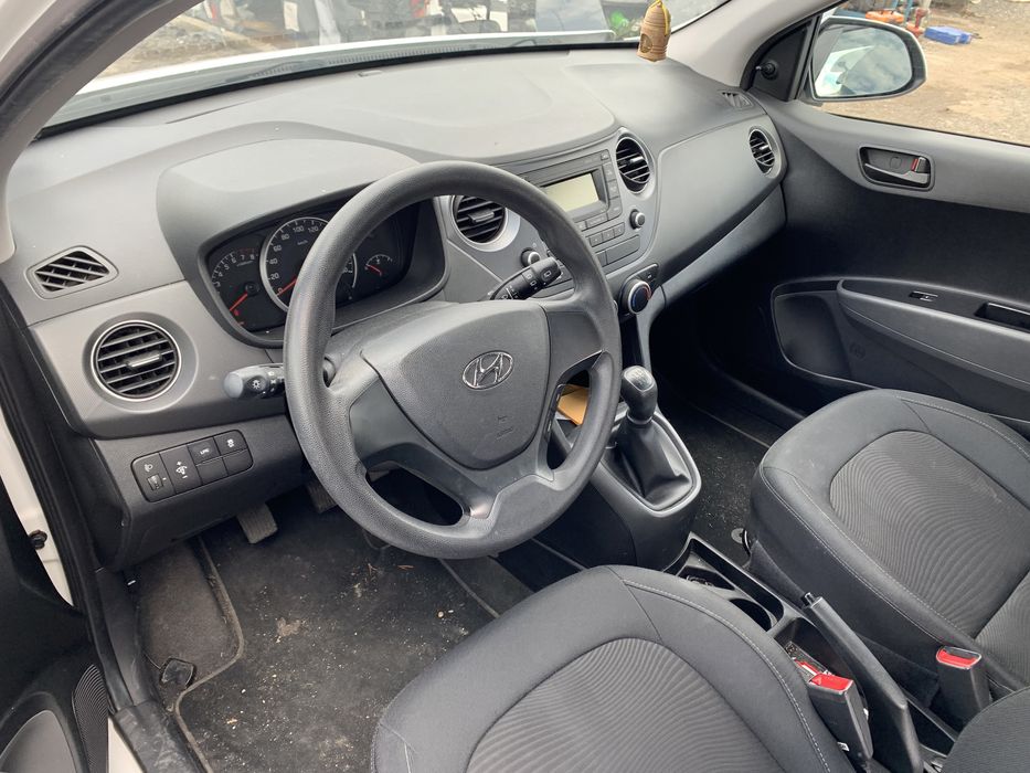 НА ЧАСТИ! Hyundai i10 1.0i LPG B3LA 2017 г. Товарен и пътнически